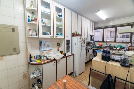 Apartamento à venda com 110m², 3 quartos e 2 vagasCozinha