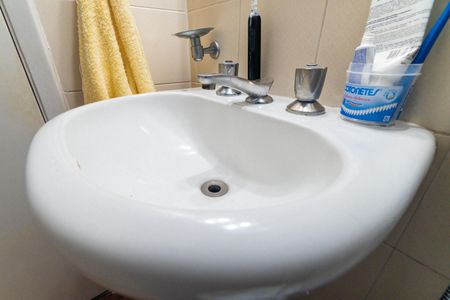 Apartamento à venda com 110m², 3 quartos e 2 vagasBanheiro Social Detalhe