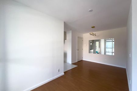 Sala de apartamento para alugar com 3 quartos, 73m² em Cambuci, São Paulo