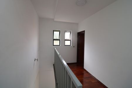 Casa para alugar com 205m², 3 quartos e 5 vagasHall