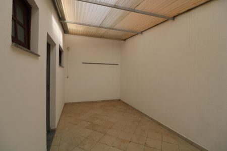 Casa para alugar com 205m², 3 quartos e 5 vagasQuintal