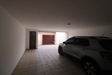 Casa para alugar com 205m², 3 quartos e 5 vagasGaragem