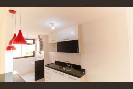 Apartamento à venda com 82m², 2 quartos e 1 vaga Apartamento à venda com 82m², 2 quartos e 1 vagaCozinha e Área de Serviço