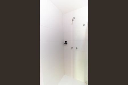 Apartamento à venda com 82m², 2 quartos e 1 vaga Apartamento à venda com 82m², 2 quartos e 1 vagaBanheiro