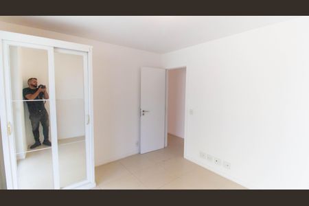 Apartamento à venda com 82m², 2 quartos e 1 vaga Apartamento à venda com 82m², 2 quartos e 1 vagaQuarto
