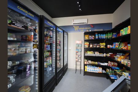 Apartamento à venda com 50m², 2 quartos e 2 vagasMini Mercado