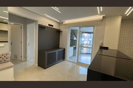 Apartamento à venda com 65m², 2 quartos e 2 vagasSala