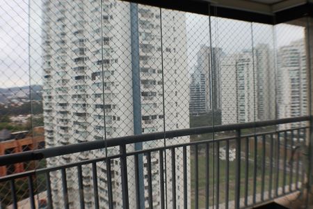 Apartamento à venda com 65m², 2 quartos e 2 vagasVaranda