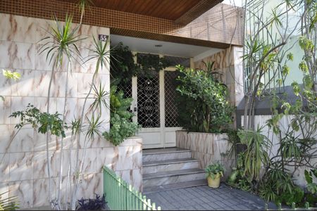 Apartamento para alugar com 120m², 4 quartos e 2 vagasÁrea comum