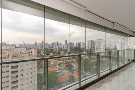 Apartamento à venda com 168m², 3 quartos e 2 vagasVaranda
