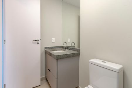 Apartamento à venda com 168m², 3 quartos e 2 vagasBanheiro da Suíte 2