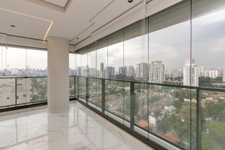 Apartamento à venda com 168m², 3 quartos e 2 vagasVaranda