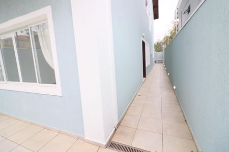 Casa à venda com 162m², 3 quartos e 2 vagasCorredor Lateral