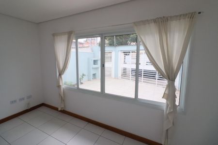 Casa à venda com 162m², 3 quartos e 2 vagasSala