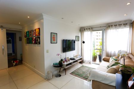 Sala de apartamento para alugar com 3 quartos, 142m² em Jardim Londrina, São Paulo