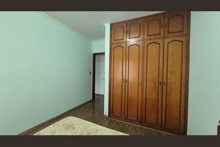 Casa para alugar com 294m², 5 quartos e 5 vagasQuarto