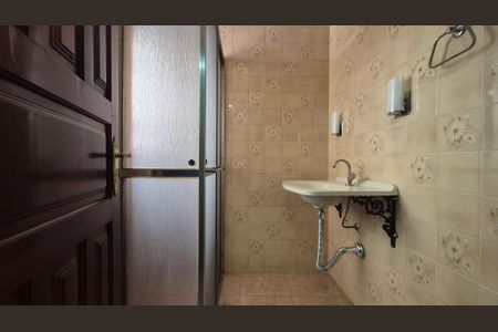 Casa para alugar com 294m², 5 quartos e 5 vagasBanheiro 2