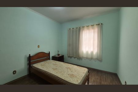 Casa para alugar com 294m², 5 quartos e 5 vagasQuarto