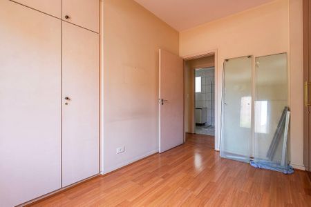 Apartamento à venda com 145m², 4 quartos e 1 vaga Apartamento à venda com 145m², 4 quartos e 1 vagaQuarto 2