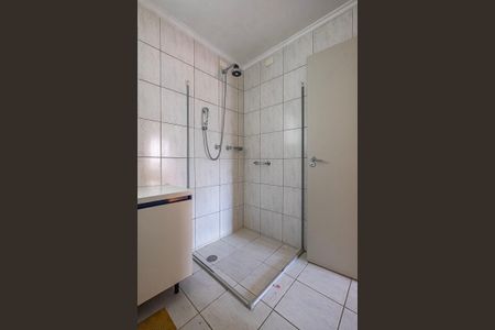 Apartamento à venda com 145m², 4 quartos e 1 vaga Apartamento à venda com 145m², 4 quartos e 1 vagaBanheiro Social