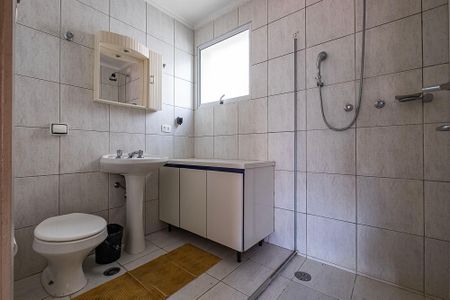 Apartamento à venda com 145m², 4 quartos e 1 vaga Apartamento à venda com 145m², 4 quartos e 1 vagaBanheiro Social