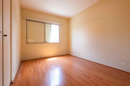 Apartamento à venda com 145m², 4 quartos e 1 vaga Apartamento à venda com 145m², 4 quartos e 1 vagaQuarto 3