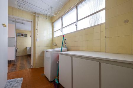 Apartamento à venda com 145m², 4 quartos e 1 vaga Apartamento à venda com 145m², 4 quartos e 1 vagaÁrea de Serviço