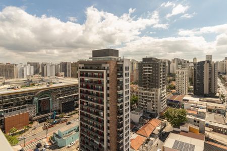 Apartamento à venda com 29m², 1 quarto e sem vagaSacada