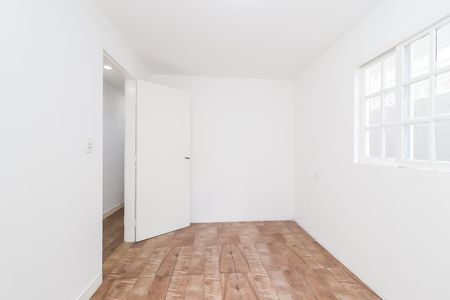 Casa à venda com 520m², 5 quartos e 7 vagasQuarto 2