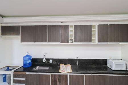 Casa à venda com 520m², 5 quartos e 7 vagasCozinha - Armários