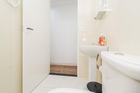 Casa à venda com 520m², 5 quartos e 7 vagasBanheiro Social