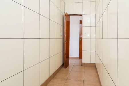 Casa à venda com 520m², 5 quartos e 7 vagasBanheiro da Suíte 2