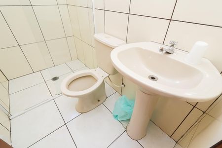 Casa à venda com 520m², 5 quartos e 7 vagasBanheiro da Suíte 1