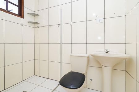 Casa à venda com 520m², 5 quartos e 7 vagasBanheiro da Suíte 2