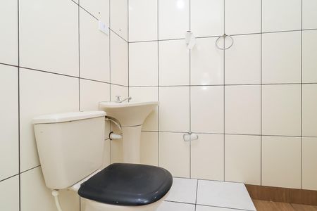 Casa à venda com 520m², 5 quartos e 7 vagasBanheiro da Suíte 2