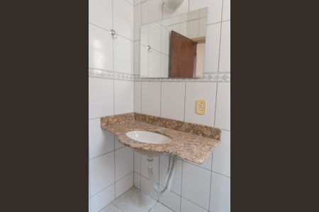 Casa à venda com 400m², 4 quartos e 3 vagas Casa à venda com 400m², 4 quartos e 3 vagasBanheiro Social