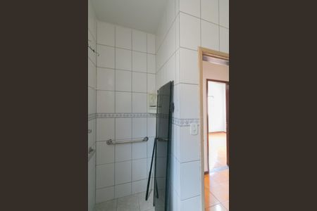 Casa à venda com 400m², 4 quartos e 3 vagas Casa à venda com 400m², 4 quartos e 3 vagasBanheiro Social