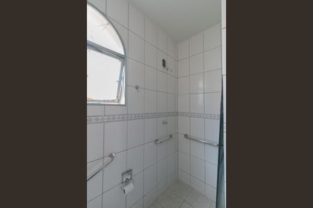 Casa à venda com 400m², 4 quartos e 3 vagas Casa à venda com 400m², 4 quartos e 3 vagasBanheiro Social