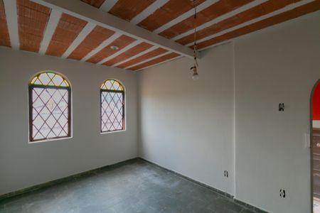 Casa à venda com 400m², 4 quartos e 3 vagas Casa à venda com 400m², 4 quartos e 3 vagasÁrea Externa