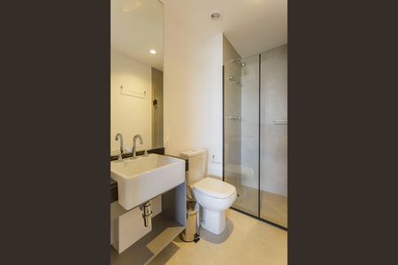 Banheiro de kitnet/studio à venda com 1 quarto, 29m² em Indianópolis, São Paulo