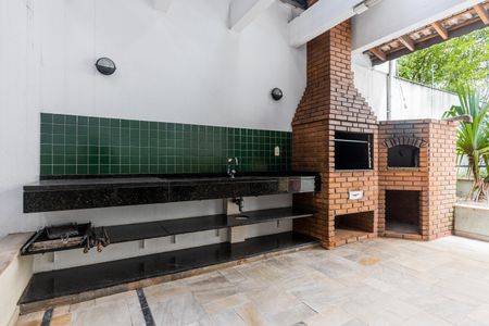 Apartamento à venda com 73m², 2 quartos e 1 vagaÁrea comum