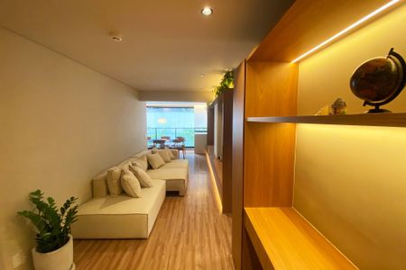 Apartamento à venda com 74m², 2 quartos e 1 vaga Apartamento à venda com 74m², 2 quartos e 1 vagaSala de Estar