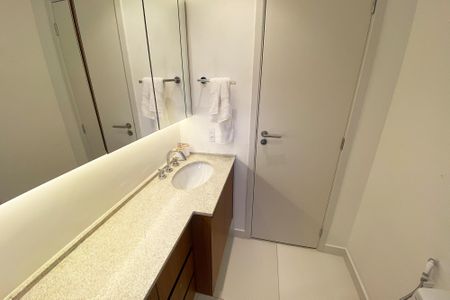 Apartamento à venda com 74m², 2 quartos e 1 vaga Apartamento à venda com 74m², 2 quartos e 1 vagaBanheiro do Quarto 2