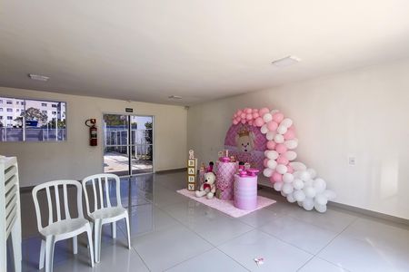 Apartamento à venda com 41m², 2 quartos e sem vaga Apartamento à venda com 41m², 2 quartos e sem vagaÁrea comum - Salão de festas