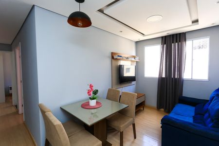 Apartamento à venda com 41m², 2 quartos e sem vaga Apartamento à venda com 41m², 2 quartos e sem vagaSala