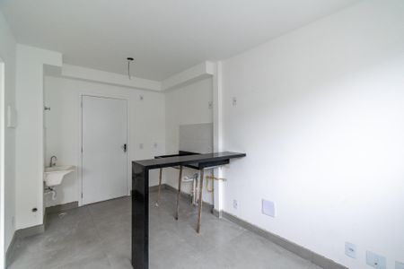 Sala de apartamento à venda com 1 quarto, 28m² em Jardim Oriental, São Paulo