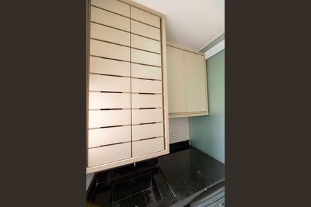 Apartamento para alugar com 76m², 2 quartos e 1 vagaÁrea de Serviço