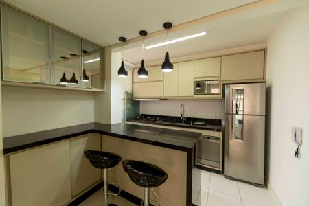 Apartamento para alugar com 76m², 2 quartos e 1 vagaCozinha