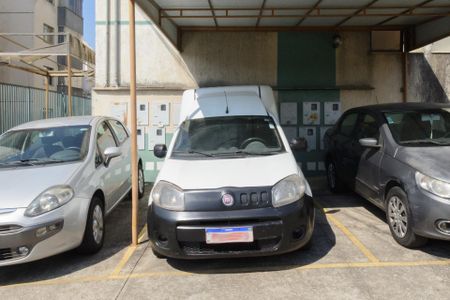 Apartamento à venda com 100m², 3 quartos e 1 vaga Apartamento à venda com 100m², 3 quartos e 1 vagaGaragem