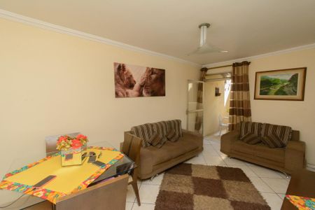 Sala de apartamento à venda com 3 quartos, 100m² em Riacho das Pedras, Contagem